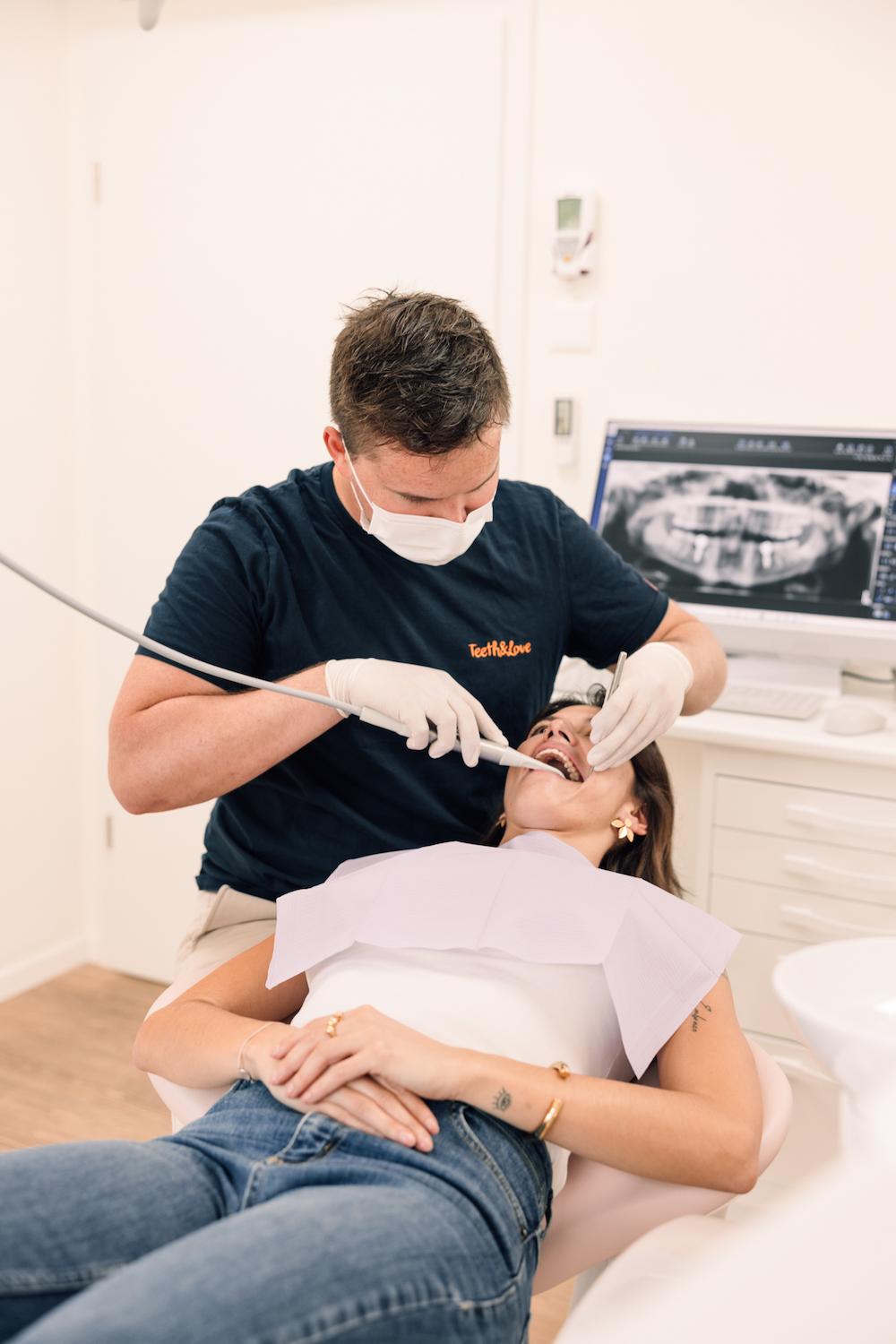 Implants dentaires